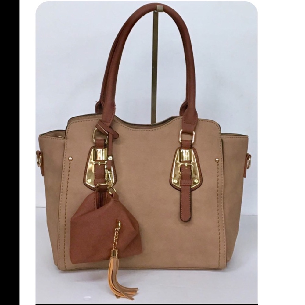 Brown shoulder bag